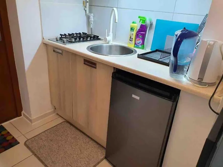 Centrumtwardastreetcentralstation 10Min Wi-Fi 1,2Gb Sek Warsaw Apartment