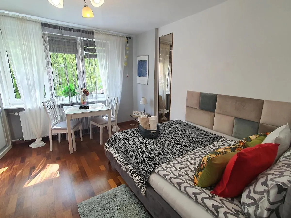 Centrumtwardastreetcentralstation 10Min Wi-Fi 1,2Gb Sek Varšava Apartmán